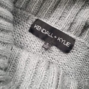 Kendall + Kylie crop chunky turtleneck, NWOT, women's size small, sage grey blue